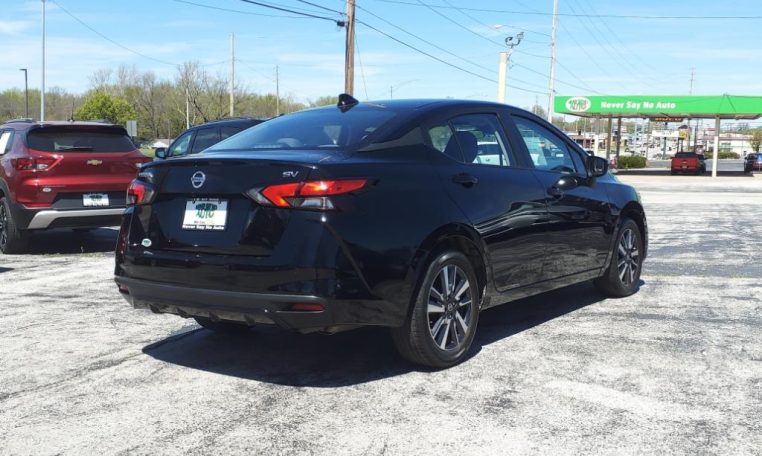 2021 Nissan Versa - 7713 - 1