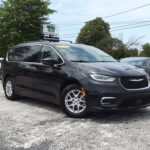 2022 Chrysler Pacifica Touring L Guaranteed Financing