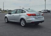 2018 Ford Focus SE Rear Angle B2766 (17)