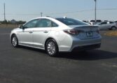 2016 Hyundai SONATA Hybrid SE Rear Angle B2773 (18)