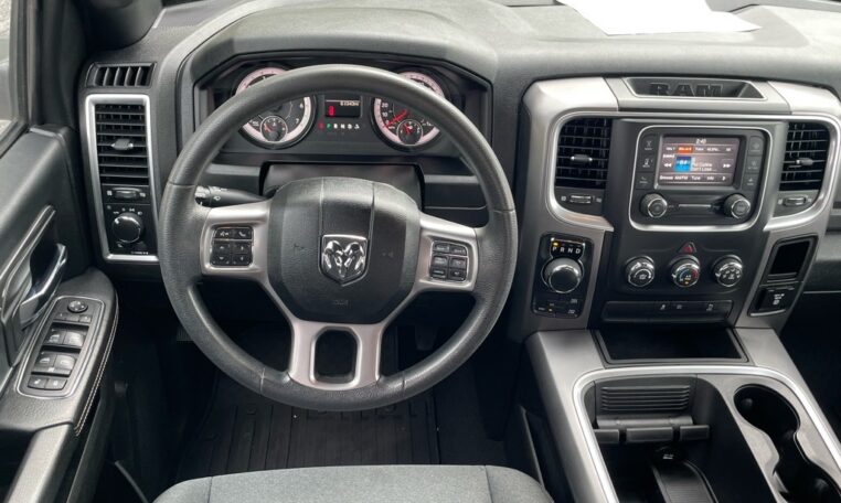 2021 RAM 1500 Classic #7839 Cabin (5)