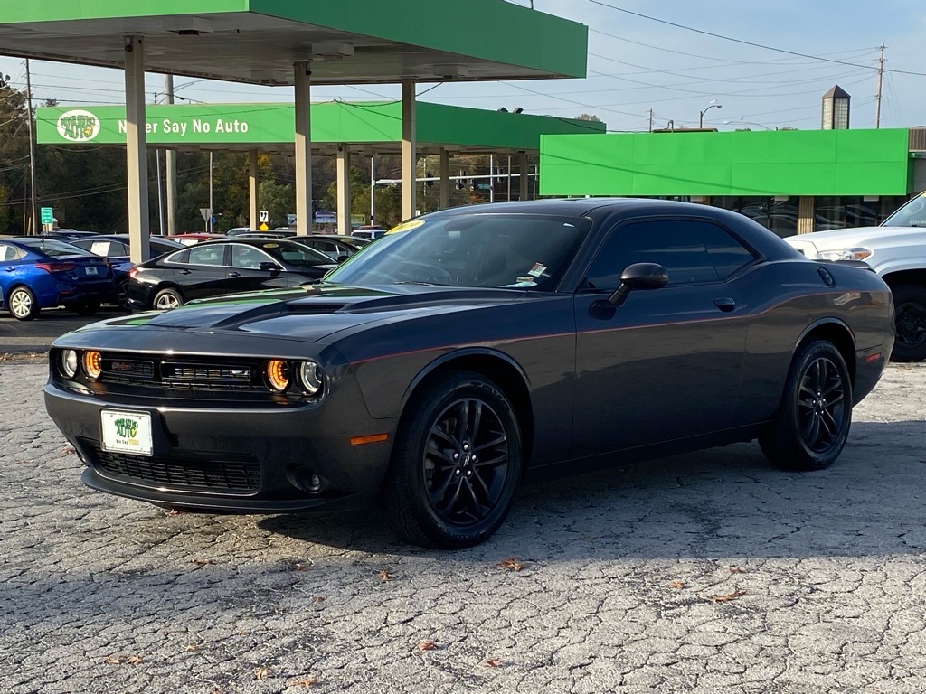 2019 Dodge Challenger SXT 7934 (4) Guaranteed Approvals