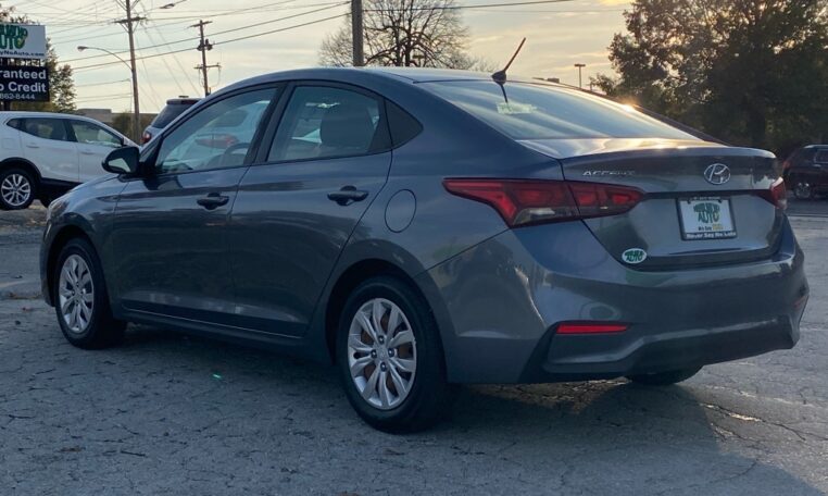 2020 Hyundai ACCENT SE 7848 (3) Rear