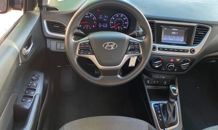 2020 Hyundai ACCENT SE 7848 (5) Cabin