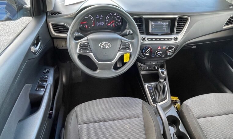 2021 Hyundai ACCENT SE 7894 Cabin (5)