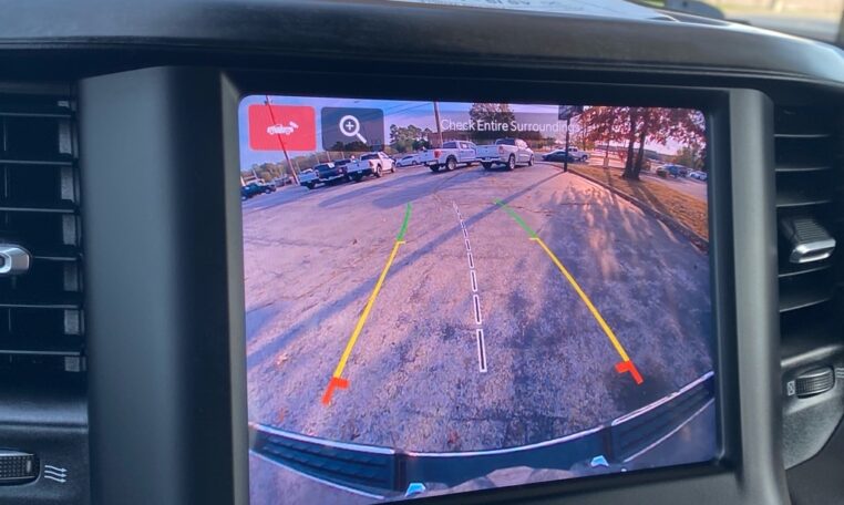 2022 RAM 1500 Big Horn 7916 (7) Backup Camera