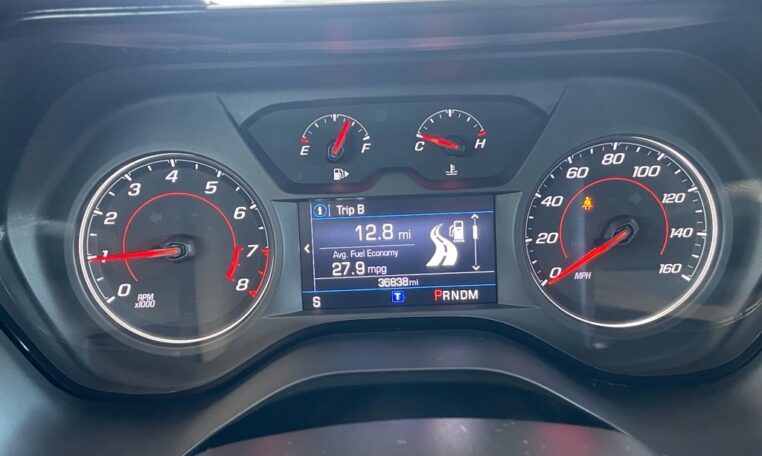 2023 Chevrolet Camaro LT 7878T Gauges (11)