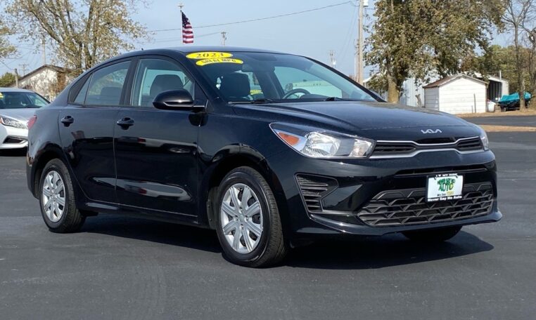 2023 Kia Rio LX B2776 (1) Guaranteed Approvals