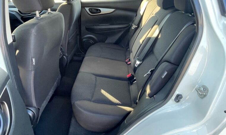 2021 Nissan Rogue Sport SV 7867T Rear Seats (16)