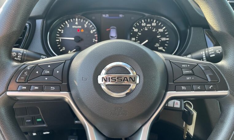 2021 Nissan Rogue Sport SV 7867T Wheel (11)