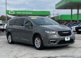 2022 Chrysler Pacifica Touring L 7918 (1) Guaranteed Approvals