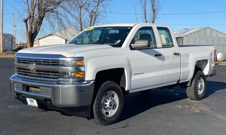 2018 Chevrolet Silverado 2500HD B2780 (4) Front