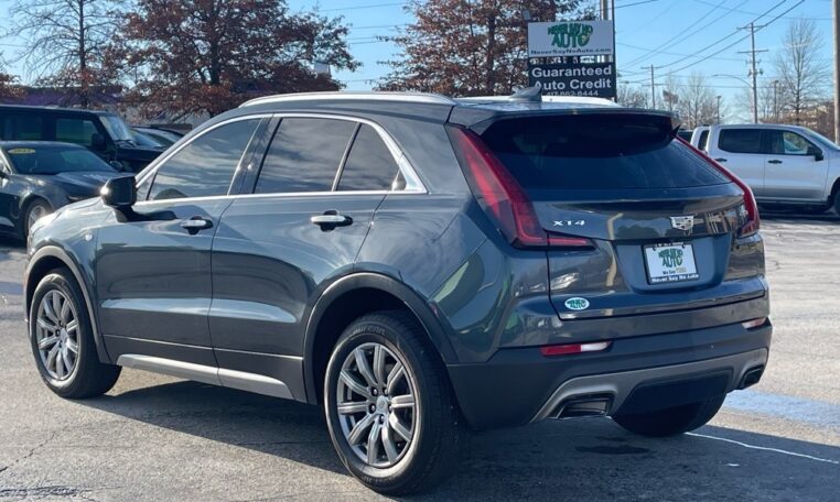 2019 Cadillac XT4 Premium Luxury 7952T (3) Rear