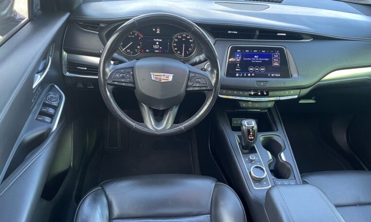 2019 Cadillac XT4 Premium Luxury 7952T (4) Cabin