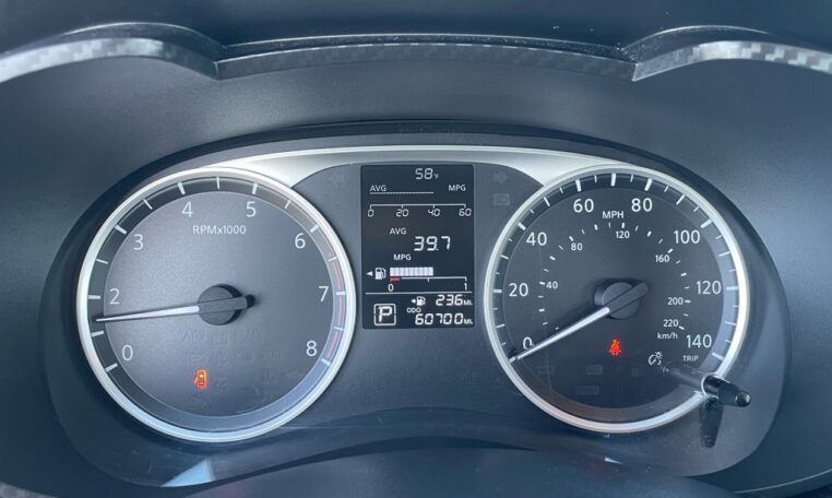 2021 Nissan Versa S B2777T (13) Gauges