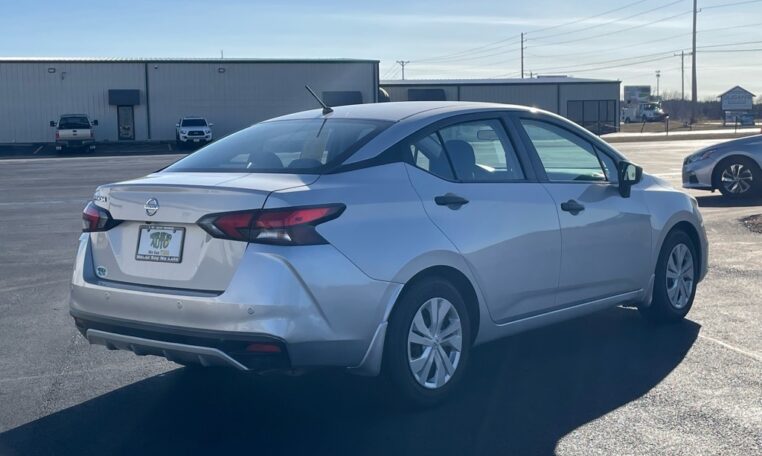 2021 Nissan Versa S B2777T Rear