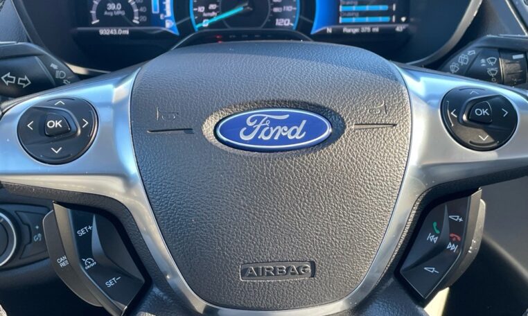 2017 Ford C-MAX Hybrid SE 7981 (12) Wheel