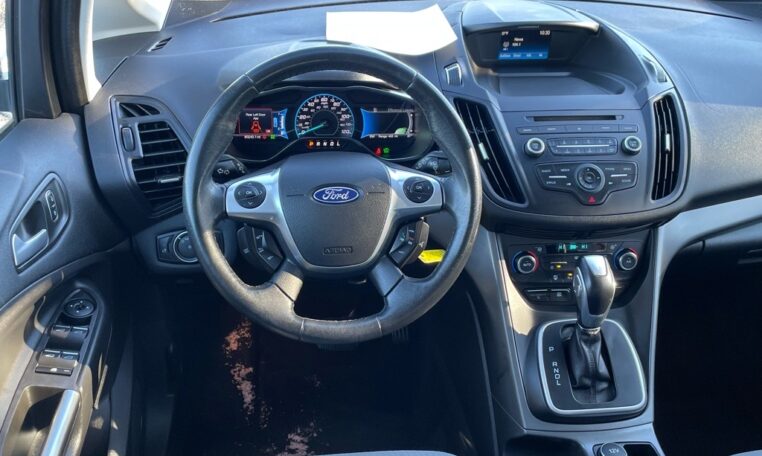 2017 Ford C-MAX Hybrid SE 7986 (5) Cabin