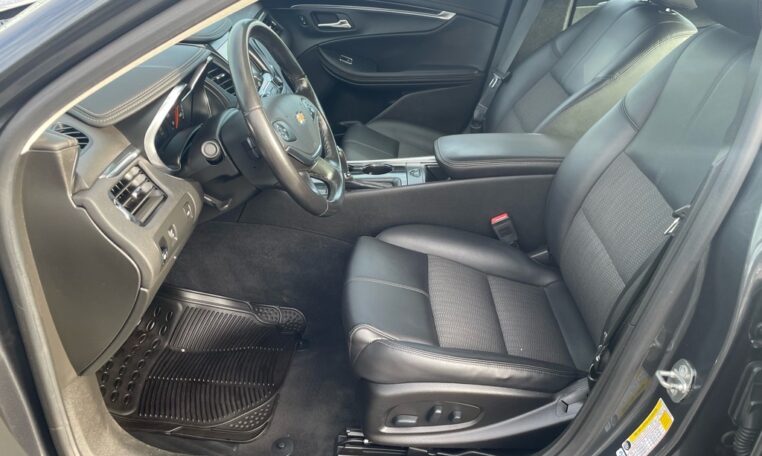 2019 Chevrolet Impala LT 7969 (14) Front Seats