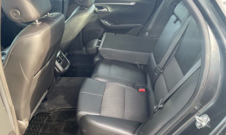 2019 Chevrolet Impala LT 7969 (15) Back Seats