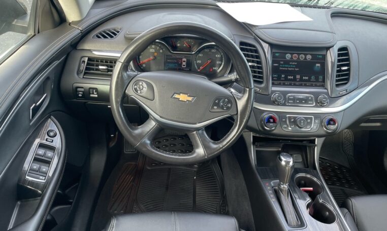 2019 Chevrolet Impala LT 7969 (5) Cabin