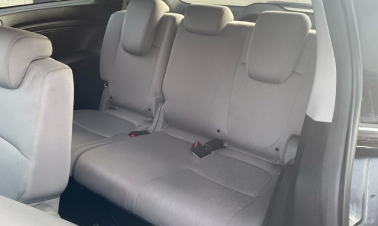 2019 Honda Odyssey EX 7966 (16) 3rd Row