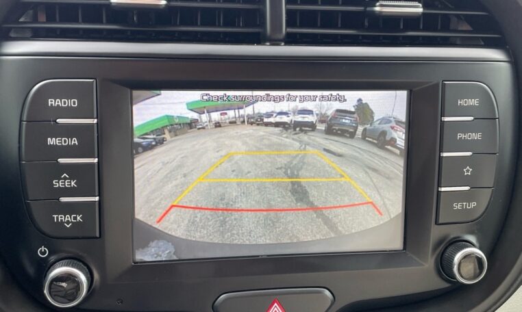 2020 Kia Soul LX 7943 (7) Backup Camera