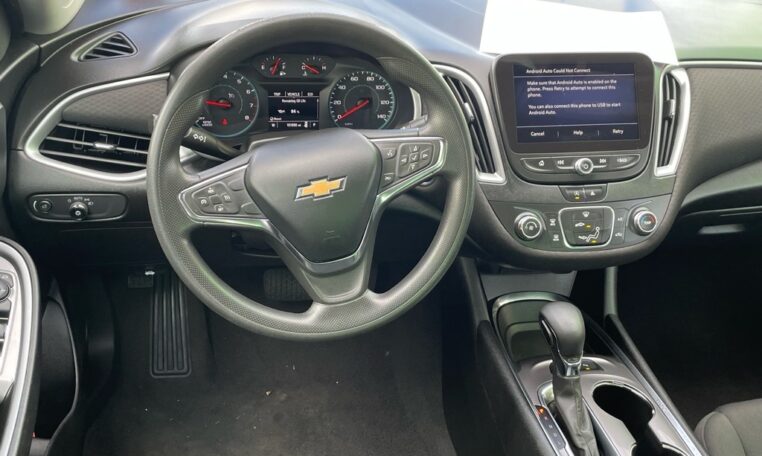 2021 Chevrolet Malibu LS 7957T (5) Cabin