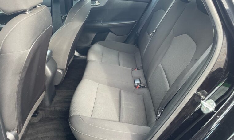 2021 Kia Forte LXS 7953T (14) Rear Seats