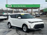 2023 Kia Soul LX 7976T (1) Guaranteed Approval