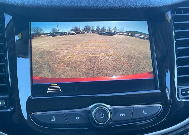 2018 Chevrolet Trax LT 7883 Backup Camera (7)