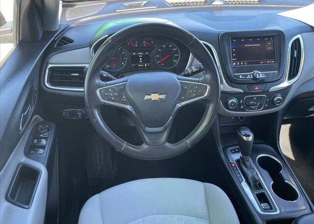 2020 Chevrolet Equinox LS 8018 Cabin (6)