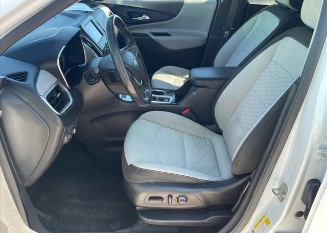 2020 Chevrolet Equinox LS 8018 Front Seats (17)