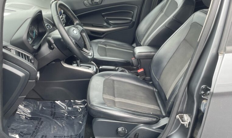 2020 Ford EcoSport SES B2792 Front Seats (15)