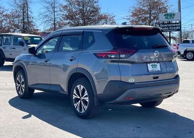 2021 Nissan Rogue SV 8010T Rear (4)