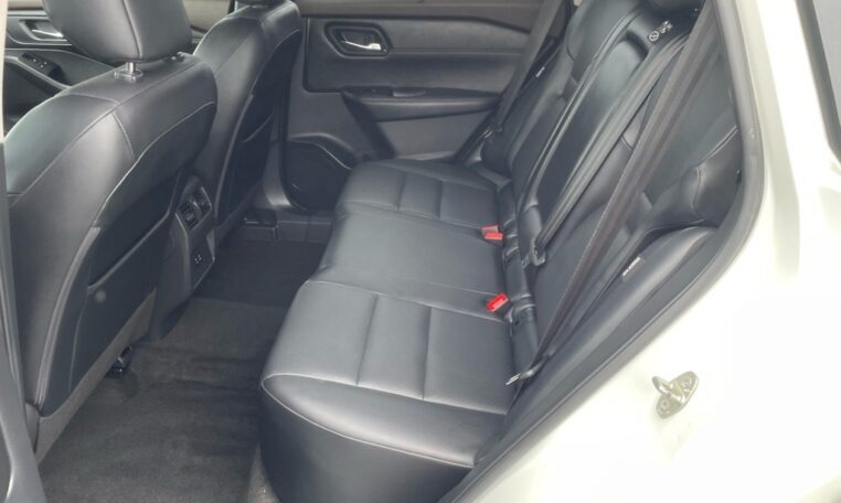 2022 Nissan Rogue SV B2801T Rear Seats (17)