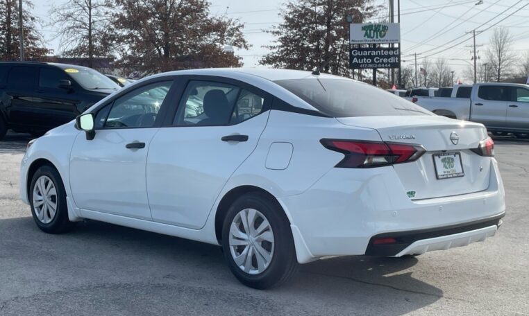 2024 Nissan Versa S 7999 Rear (3)